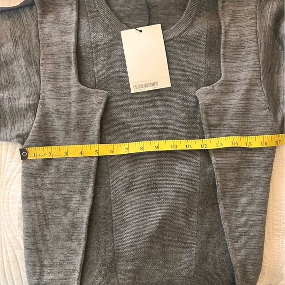 JOHANNA HO Wool Blend Gray Knit Top With Detachable Hood Sweater NWT Size 38 P - Picture 14 of 16